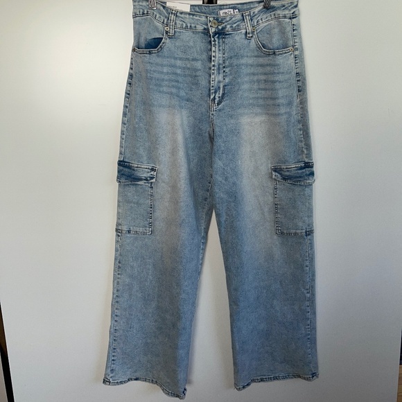 Rue21 Denim - Rue 21 High Rise Cargo Wide‎ Leg Size 14